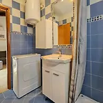 Apartman Marinela *